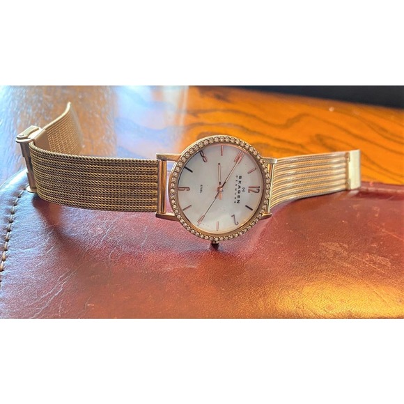 Women\'s 33mm Rose Gold Tone Skagen Watch, MOP Face, Crystal Accents